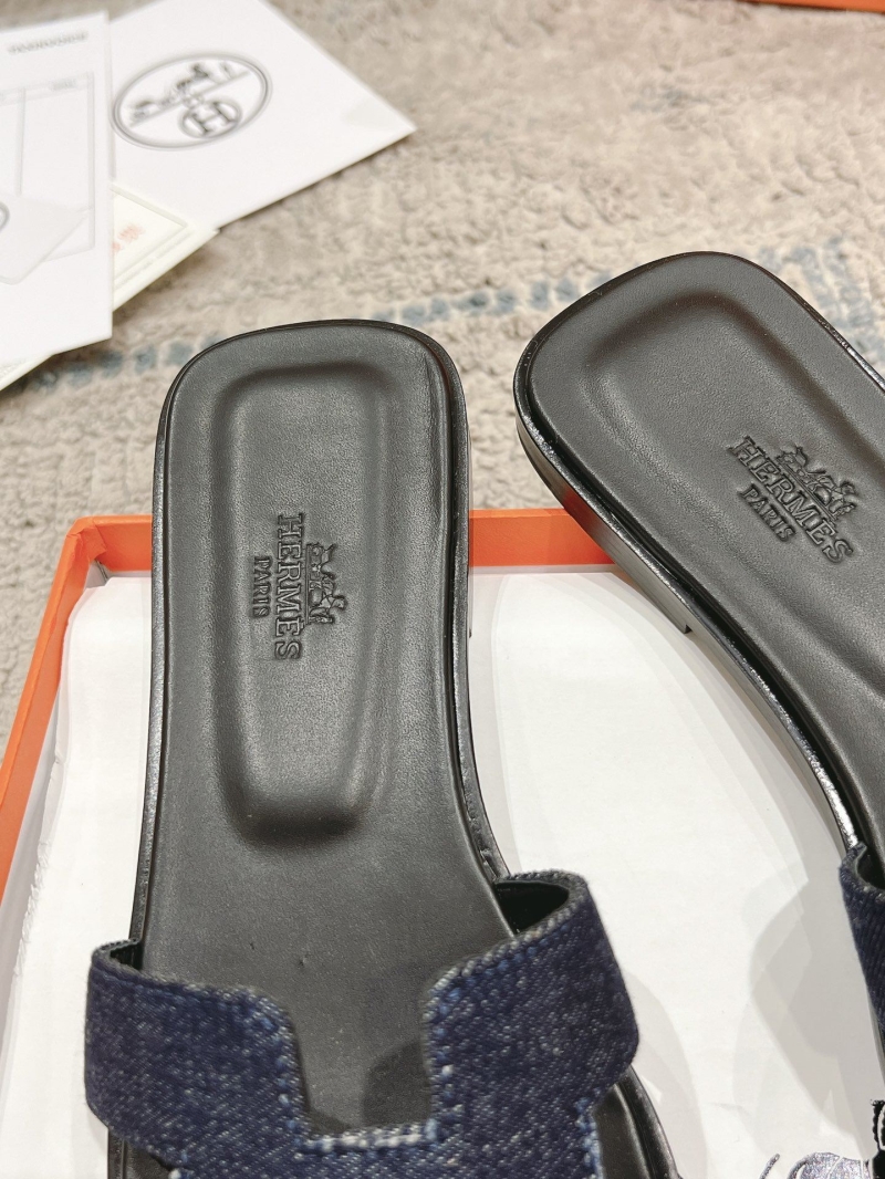 Hermes Slippers